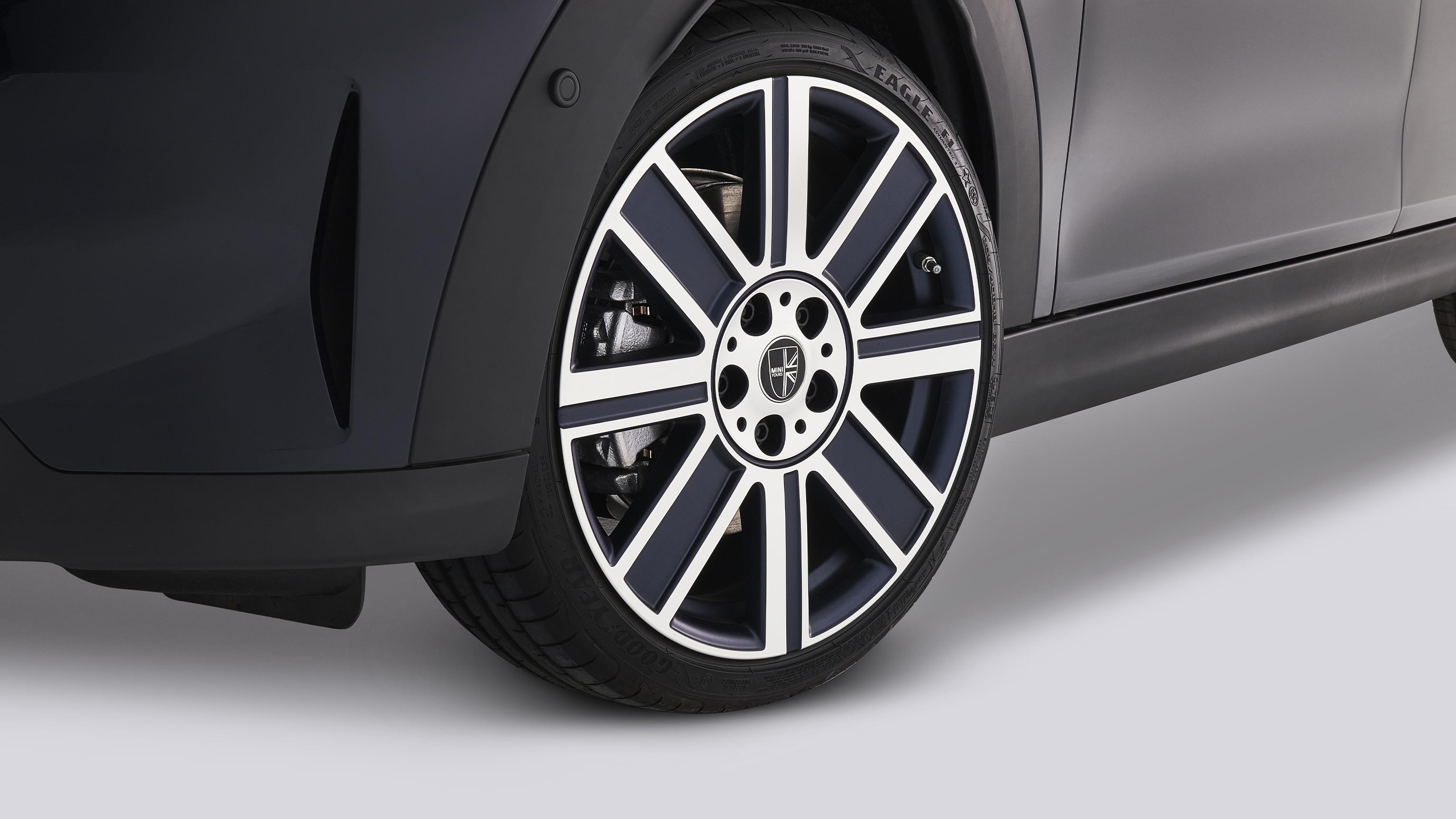 MINI PICCADILLY EDITION.